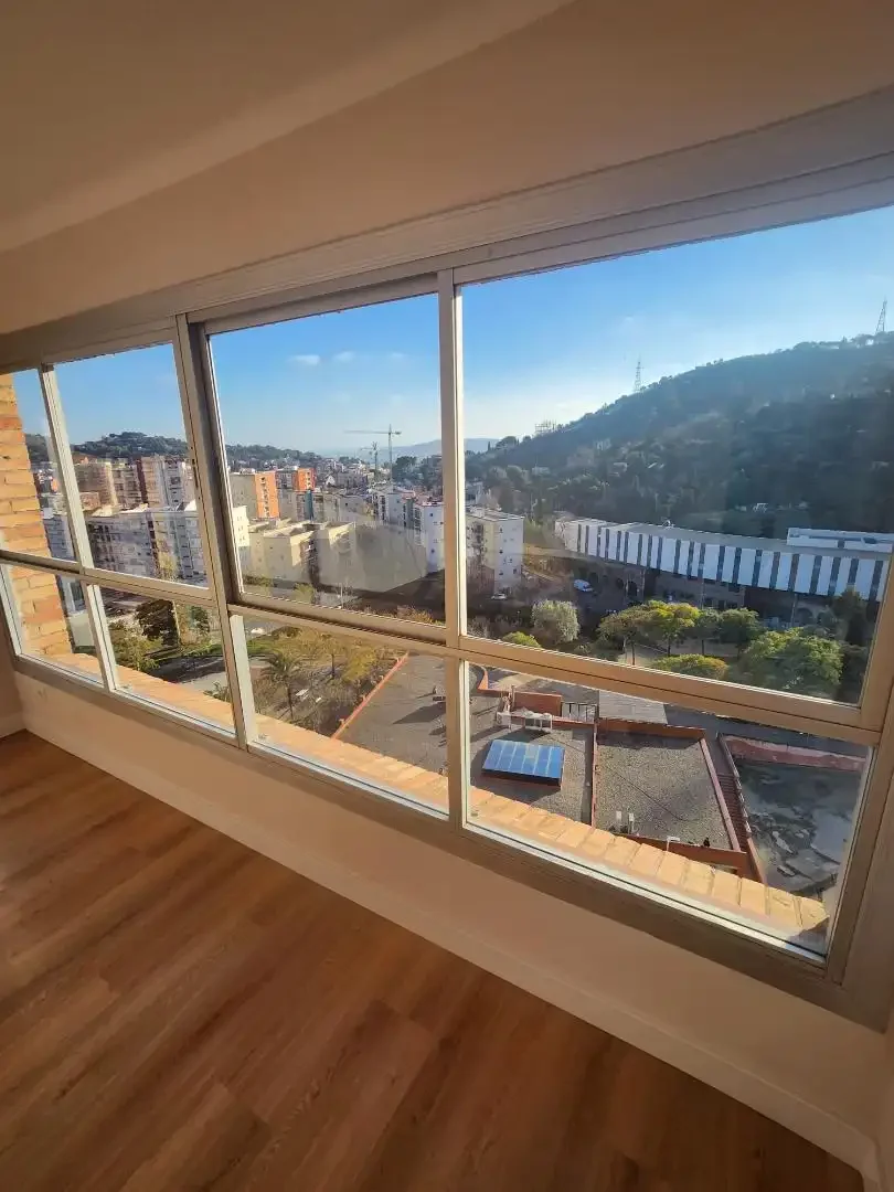 Piso en  Avinguda del Jordà 31 - Foto 1