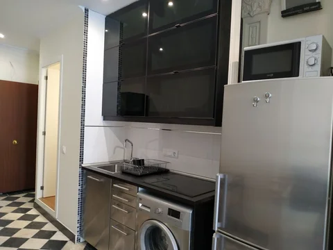 Estudio en calle de Preciados, 34 - Foto 2