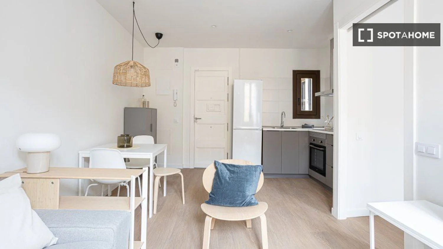 Estudio en Calle de Sant Bertran, El Raval - Foto 5