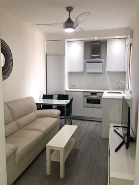 Piso en calle de Benito Gutiérrez, 14 - Foto 1