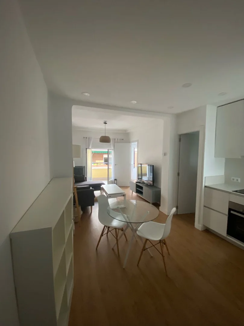 Piso en calle Fernando Ossorio, 5