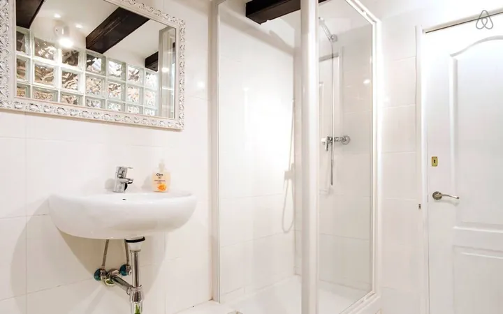 Estudio en Calle de la Reina Amàlia, 35, El Raval - Foto 6