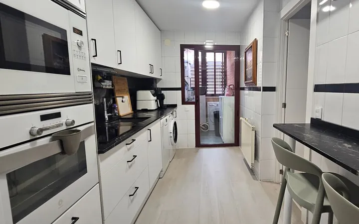 Piso en Calle de Fernando VII - Foto 7