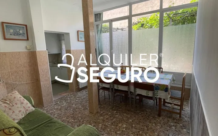 Piso en Travesía de Santoña, Zofío - Foto 1