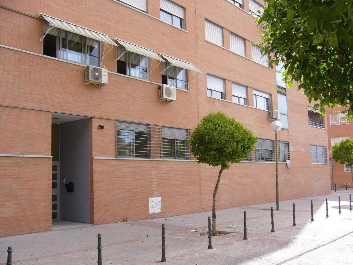 Alquiler de piso en Calle de Ladera de los Almendros, 21 - Foto 1