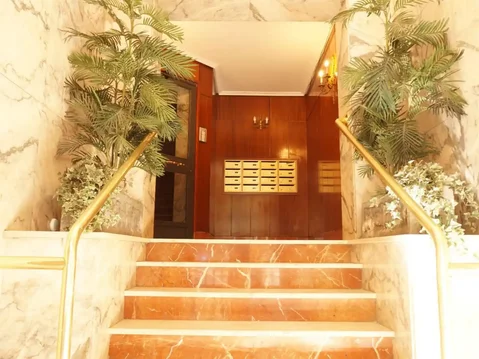 Piso en  Avenida de la Reina Victoria 21 - Foto 6