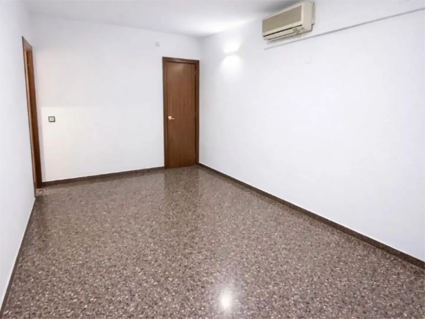 Piso en  Carrer de la Mare de Déu de Lorda 1 - Foto 4