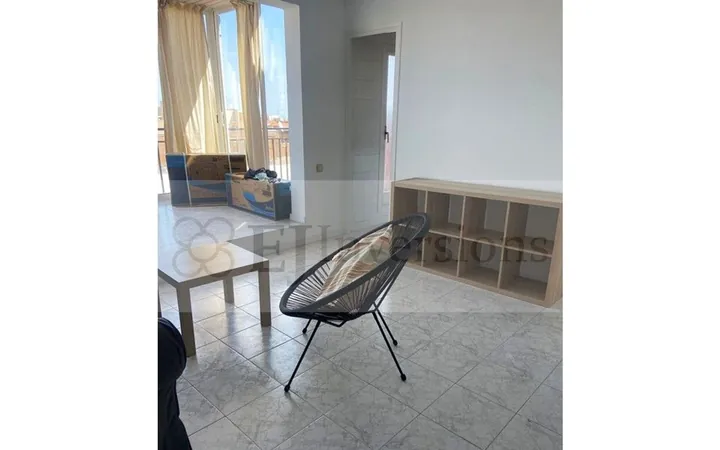 Piso en Calle de las Navas de Tolosa, El Camp de l'Arpa del Clot - Foto 4
