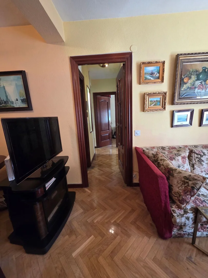 Piso en calle del Camino de los Vinateros, 169 - Foto 5