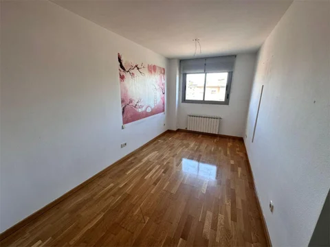 Piso en  Calle de Polán 2 - Foto 5