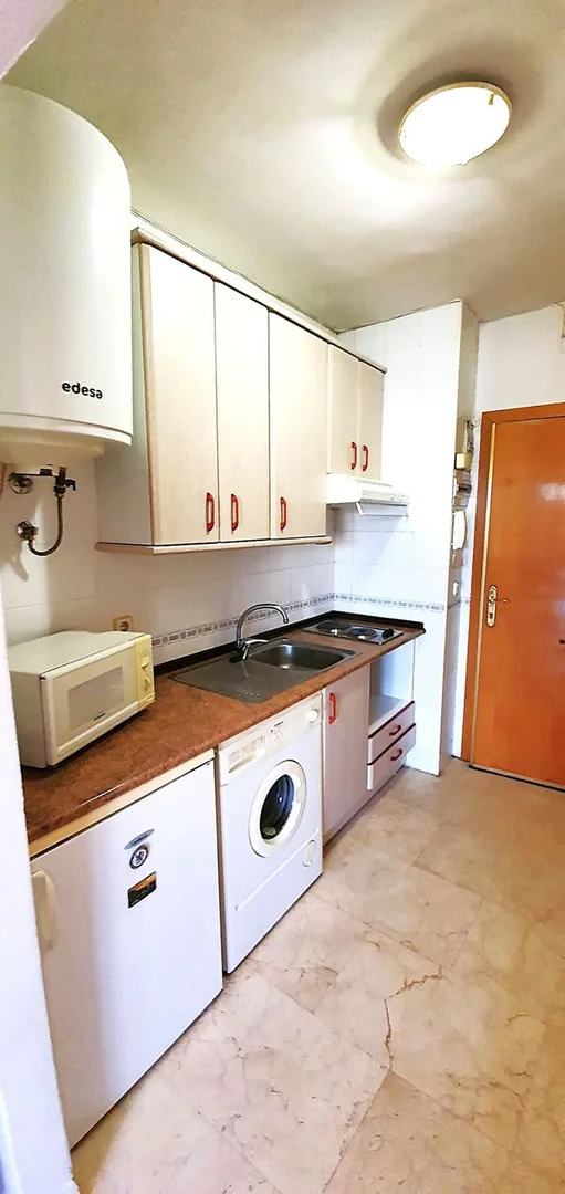 Estudio en calle de Palos de la Frontera, 23 - Foto 4