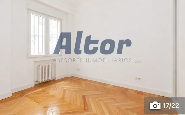 Piso en  DE SANTIAGO BERNABÉU - Foto 7