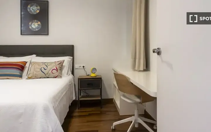 Piso en  Barcelona Capital - Foto 12