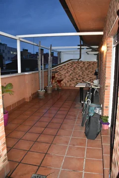 Ático en Barrio San Isidro - Foto 1