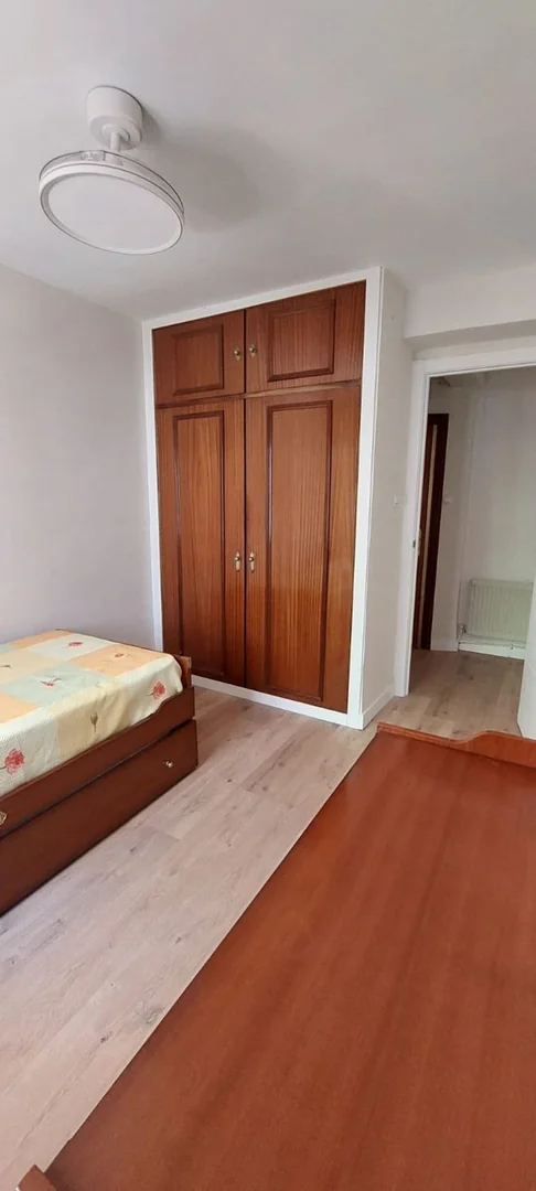 Piso en Calle de la Virgen de Aránzazu, 17, Tres Olivos - Valverde - Foto 5