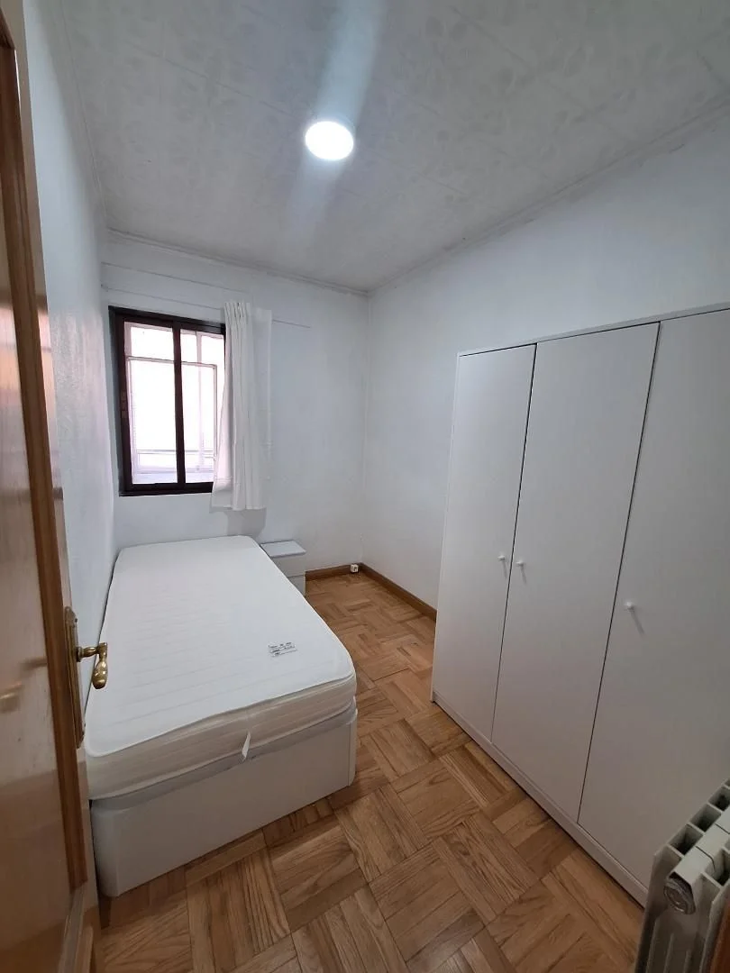 Piso en  Calle de Luis Mitjans 11 - Foto 13