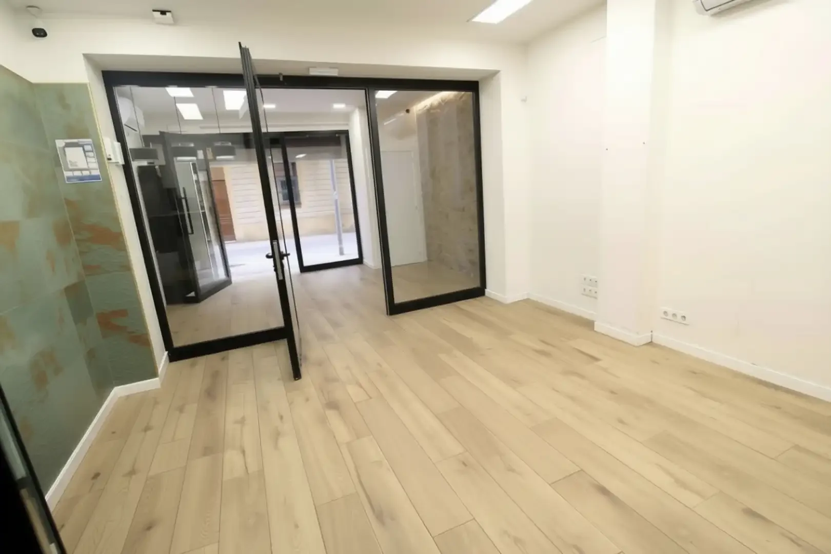 Local comercial en  Carrer de Servet - Foto 5