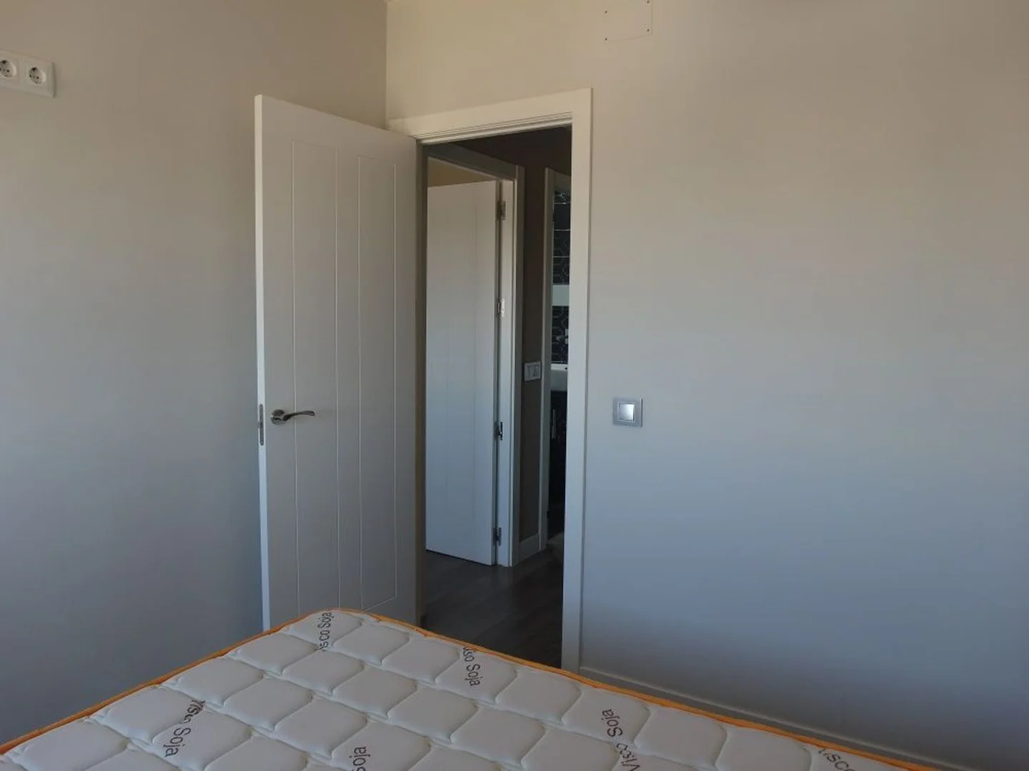 Piso en Barrio Valdeacederas - Foto 20