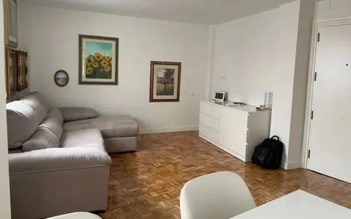 Piso en Calle de la Infanta Mercedes, 28 x - Foto 15
