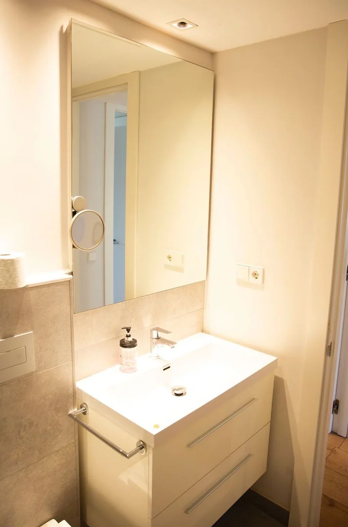 Piso en avenida de Menéndez Pelayo, 85 - Foto 2