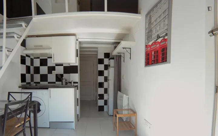 Estudio en Calle de Antonio Zamora, Puerta del Ángel - Foto 1