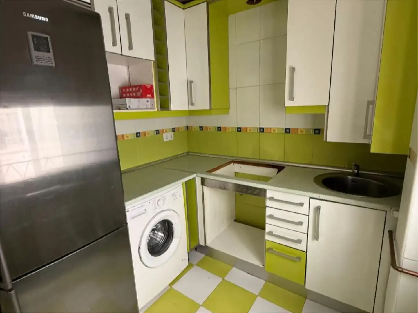 Piso en  Calle Valderrobres 13 - Foto 9