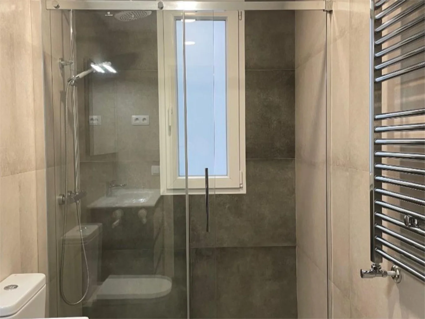 Piso en  Calle del Divino Vallés 29 - Foto 24