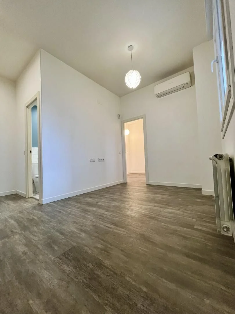 Piso en  Calle de Sirio 54 - Foto 3