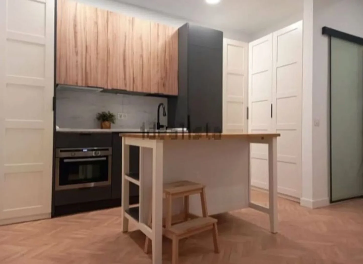 Estudio en calle del Mesón de Paredes, 24