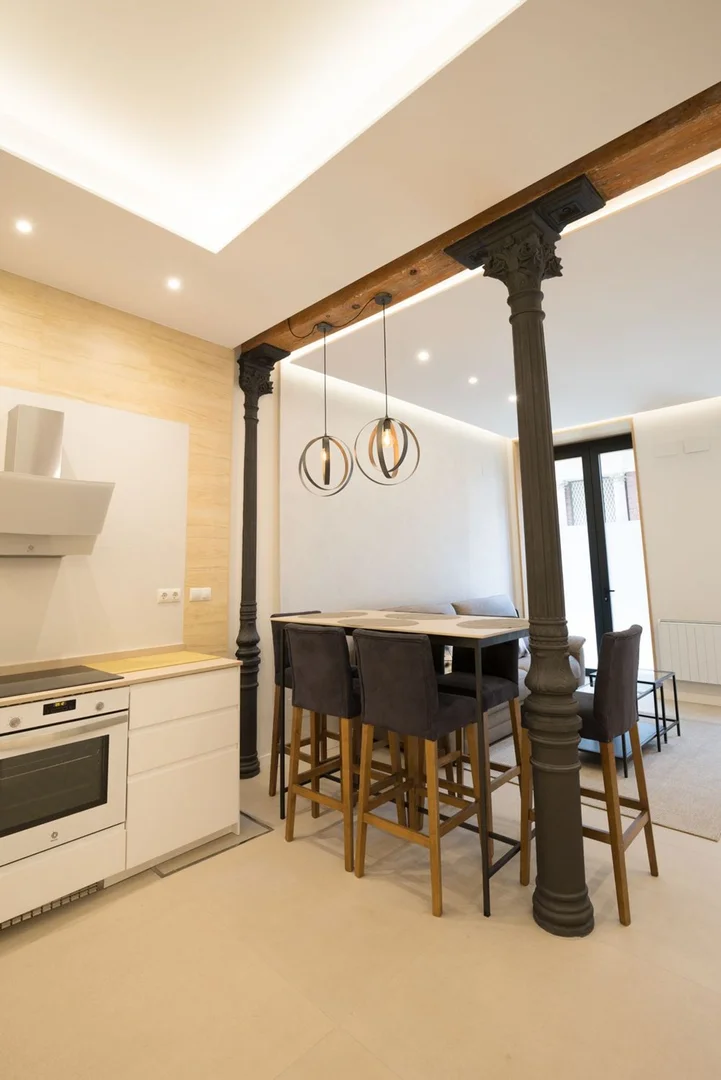 Piso en calle de Juan Álvarez Mendizábal, 10 - Foto 2