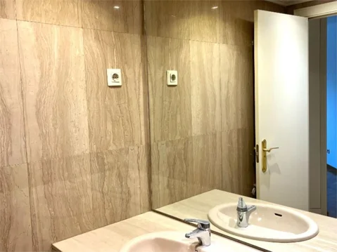 Piso en  Madrid Capital - Foto 16