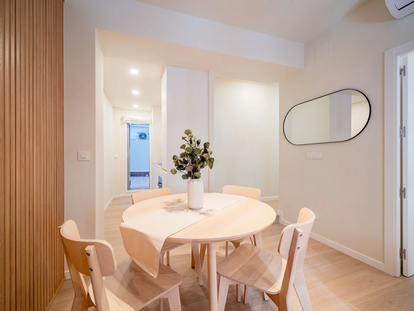 Piso en calle de Dulcinea - Foto 3