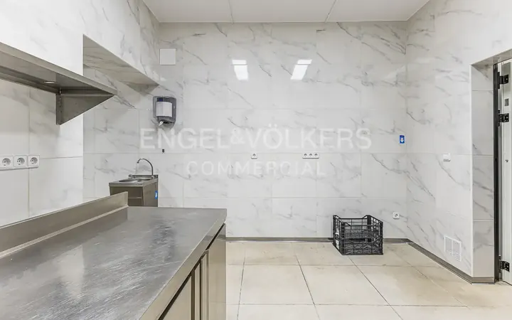 Local comercial en  Barcelona Capital - Foto 15