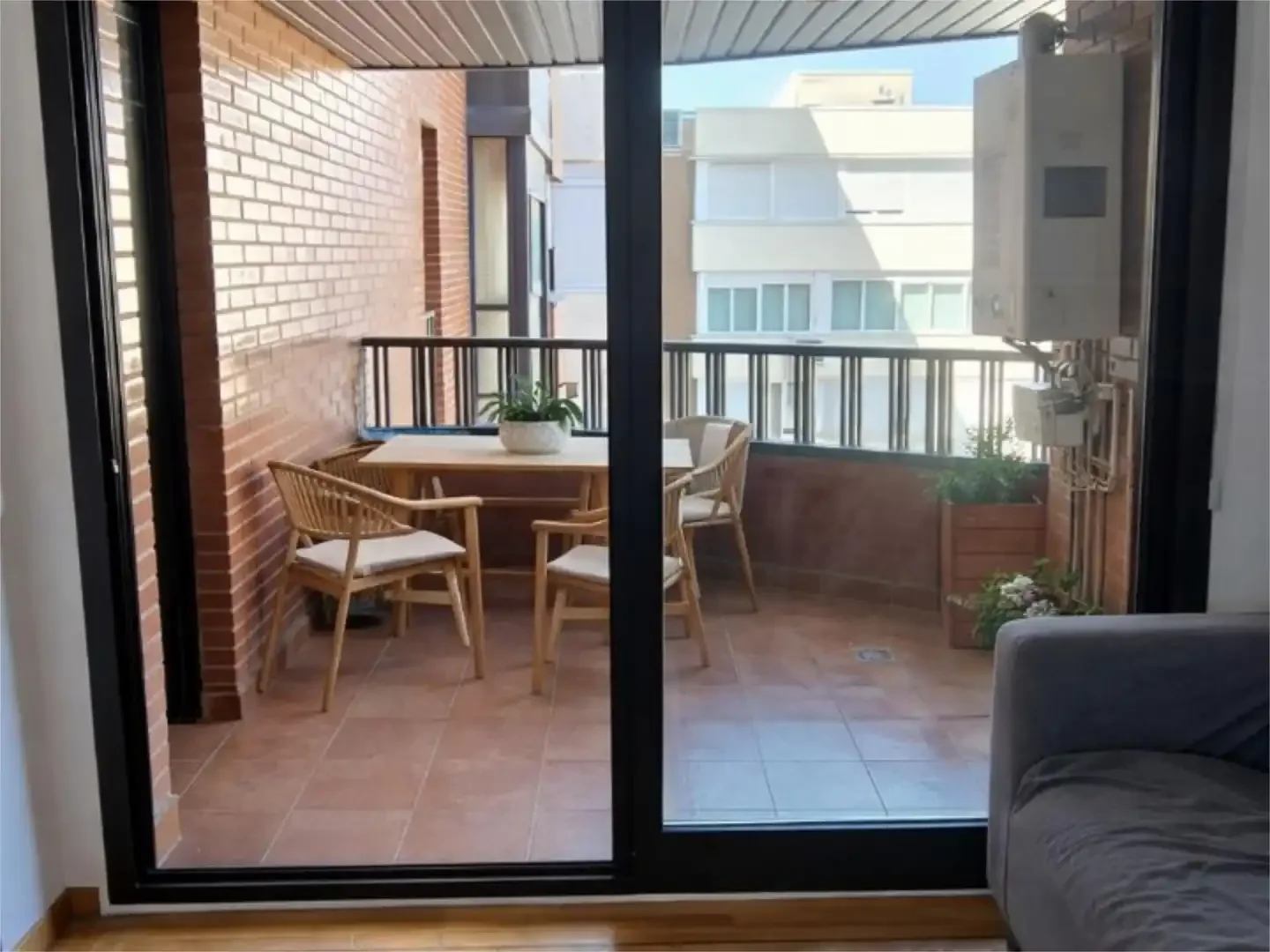 Piso en calle Calle de Luis de Salazar 6 - Foto 1