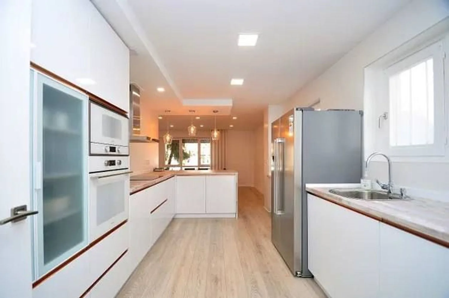 Piso en calle de la Infanta Mercedes, 79 - Foto 59