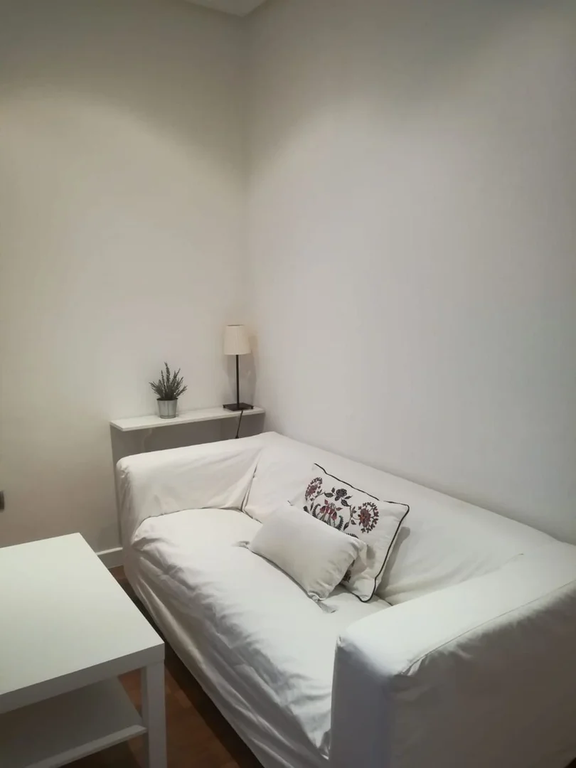 Piso en calle Galileo, 90 - Foto 10