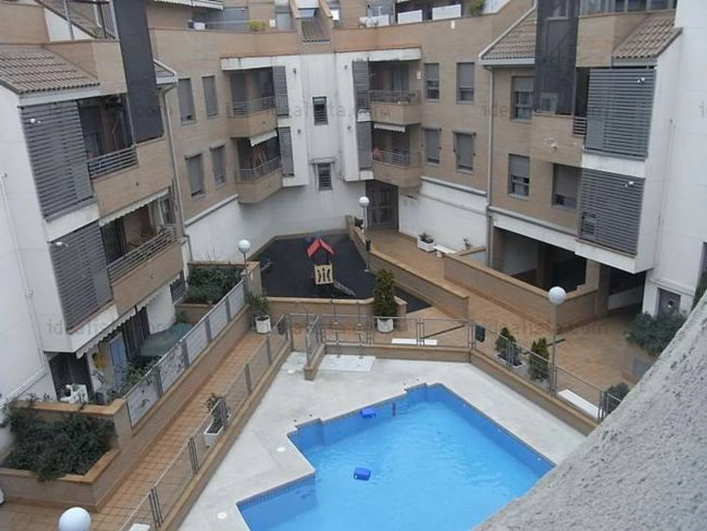 Piso en calle Blasón, 25