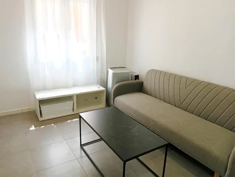 Apartamento en  Calle de Clara del Rey 4 - Foto 5