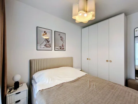 Piso en calle d'Indalecio Prieto, 31 - Foto 2