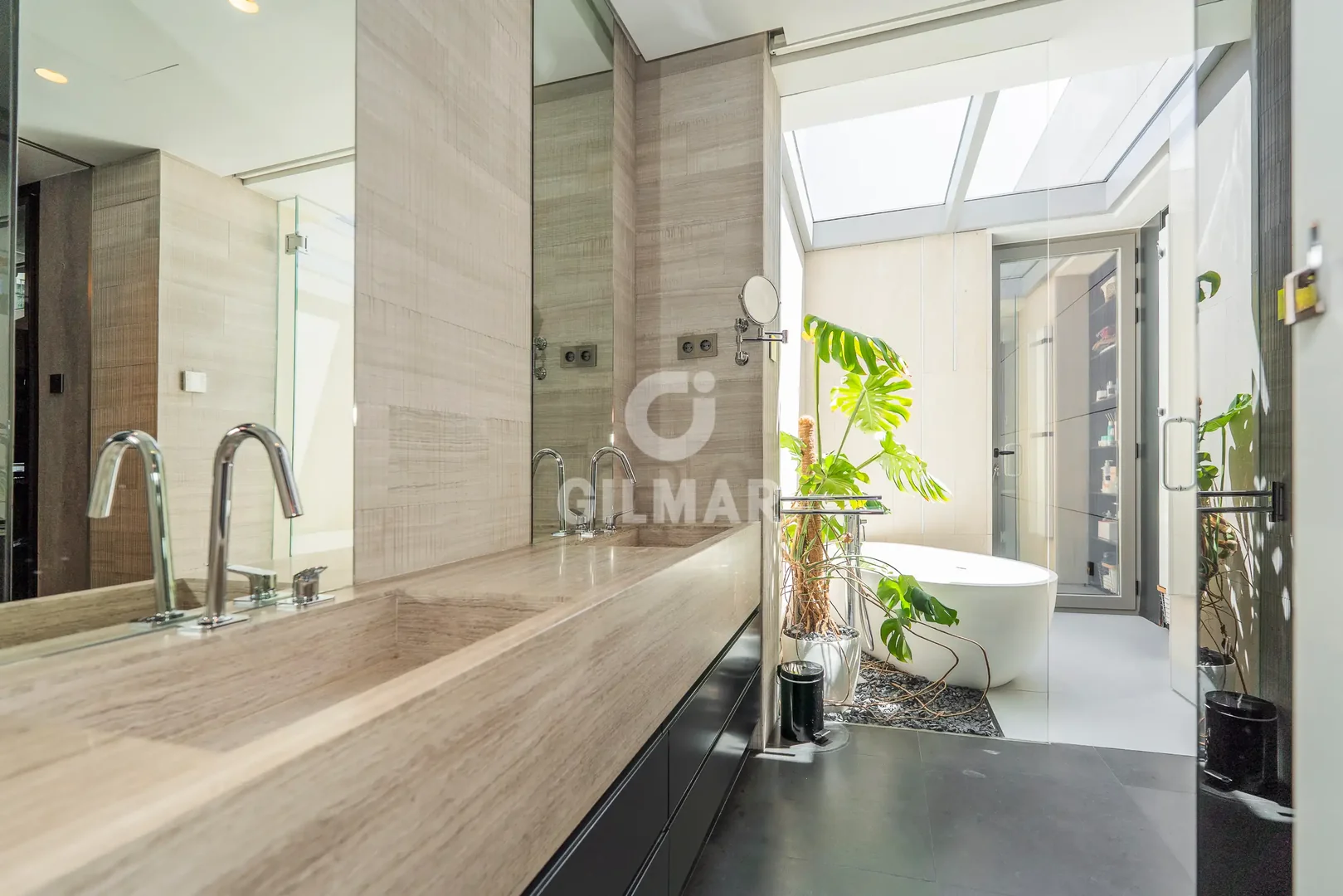 Chalet Adosado en Valdefuentes, Madrid - Foto 16