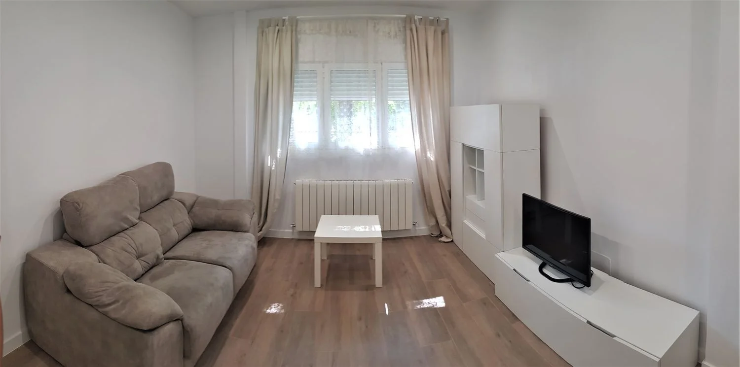 Piso en calle de Lillo, 7