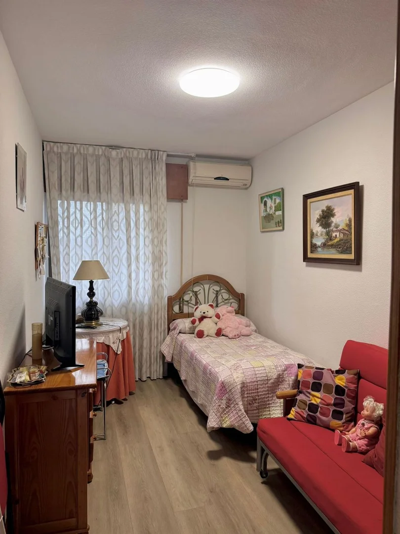 Piso en calle de Nicolasa Gómez, 80 - Foto 13