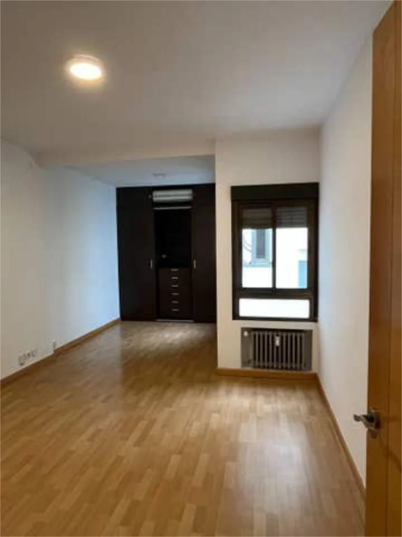 Piso en Ciudad Jardín - Foto 3