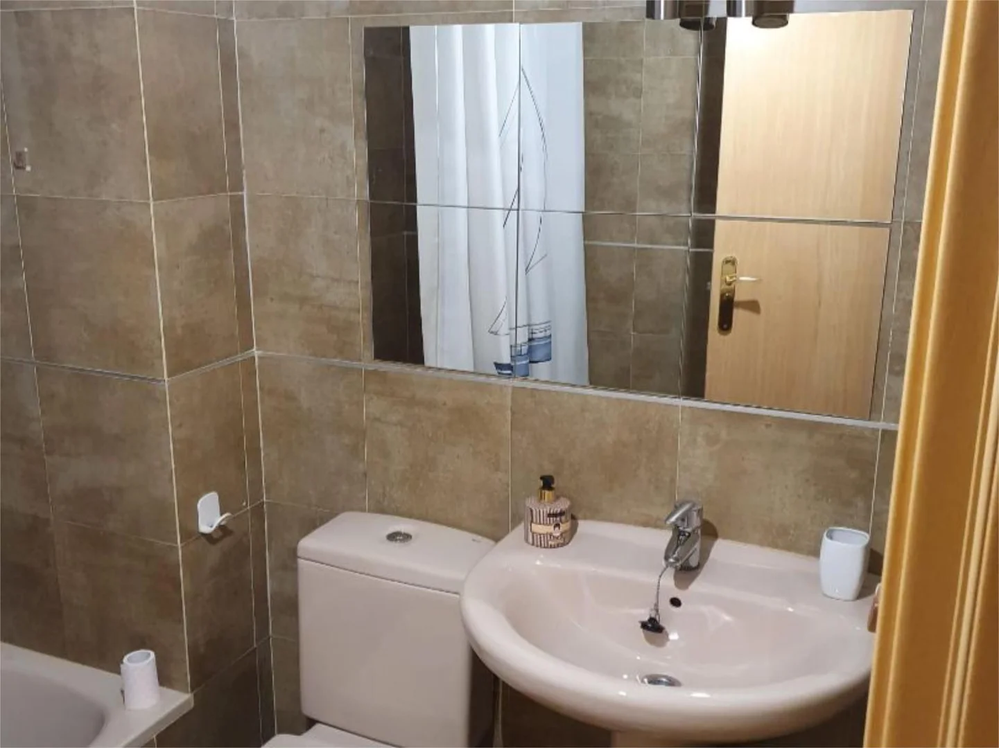 Piso en  Calle Santa Eduvigis 30 - Foto 9