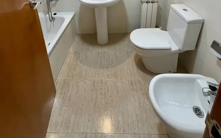 Piso en  Carrer de la Reina Amàlia 37.U - Foto 8