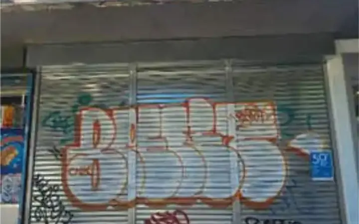Local comercial en Aluche - Foto 1
