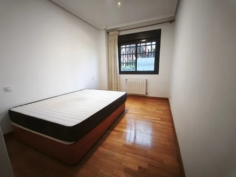 Piso en calle de Antonio López, 217 - Foto 17