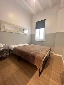 Estudio en calle d'Andrea Dòria, 18 - Foto 3