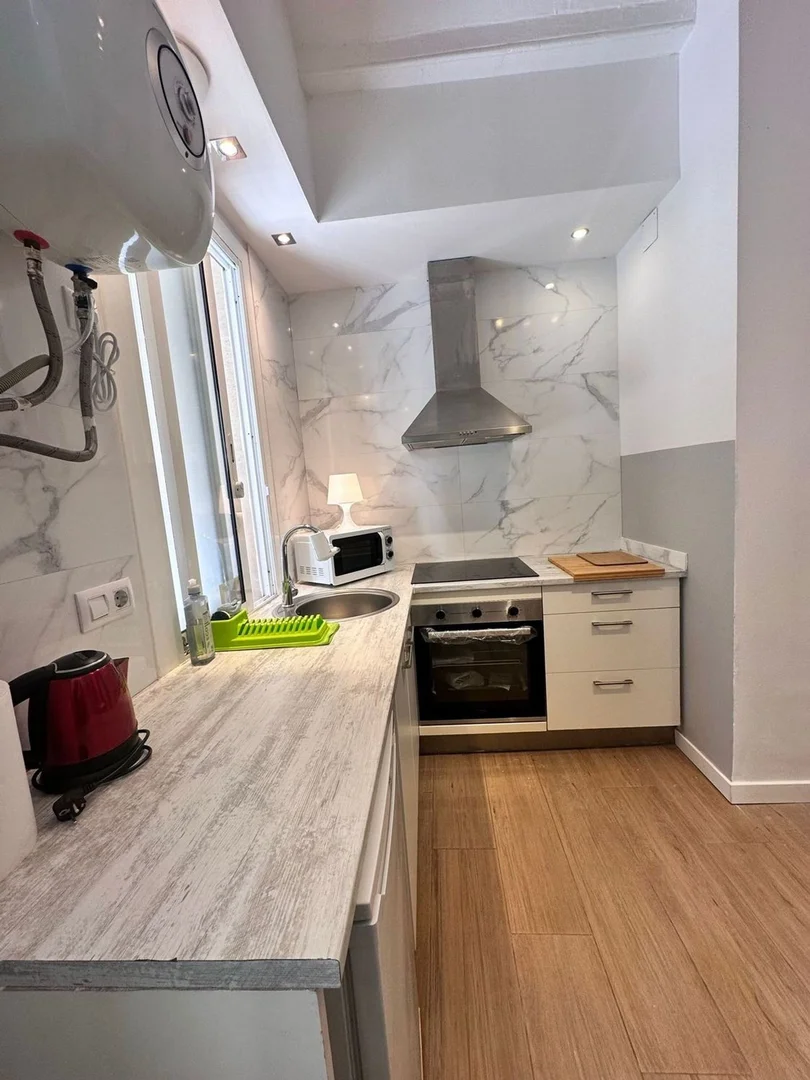 Piso en calle de l'Almirall Barceló, 2