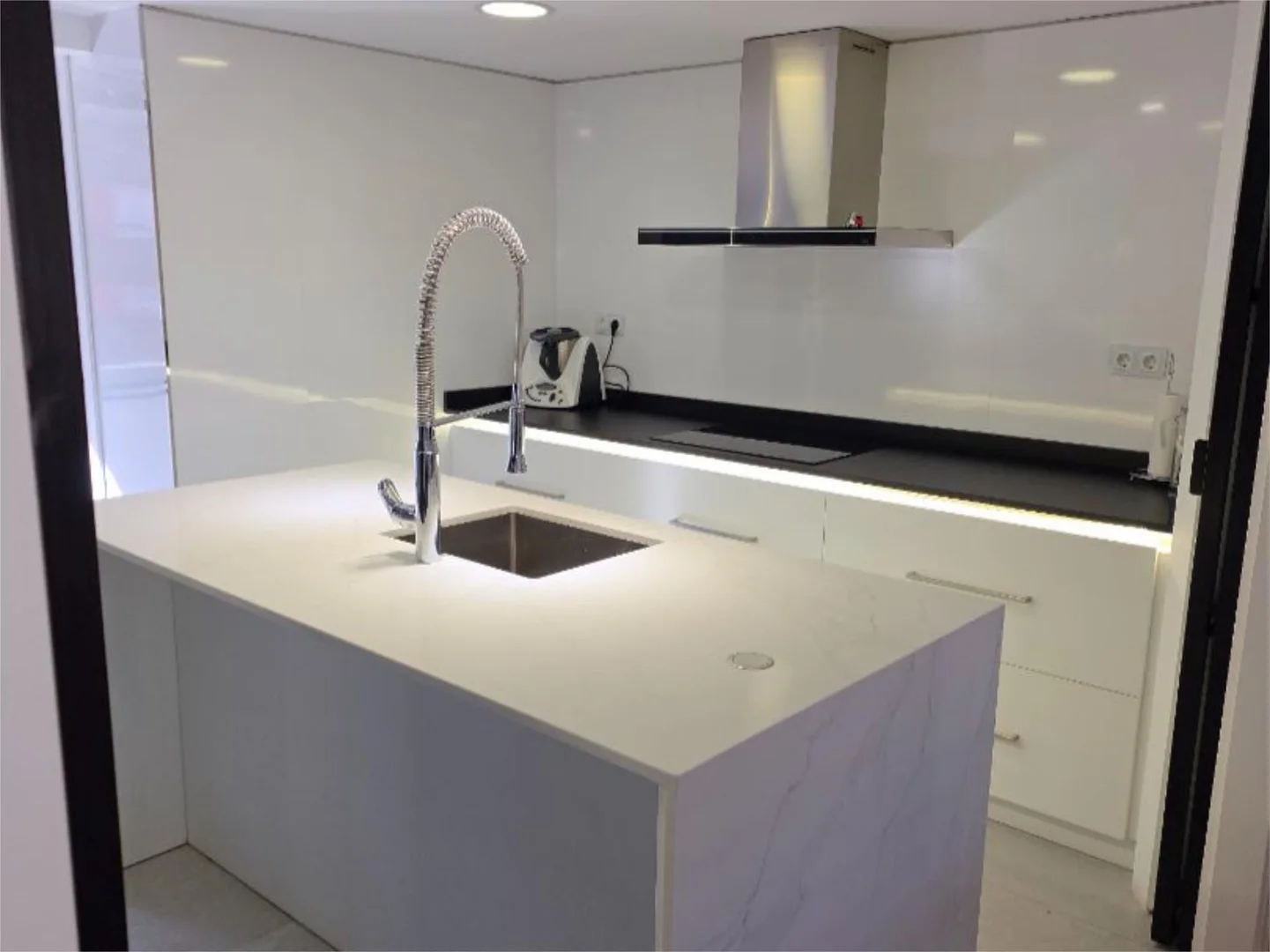 Piso en  Carrer de Sabino Arana 34 - Foto 4